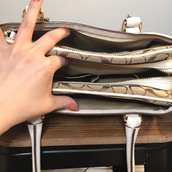 Authentic Coach Handbag - Picture 3 of 5